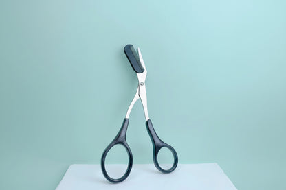 Ciseaux de rasoir à sourcils
